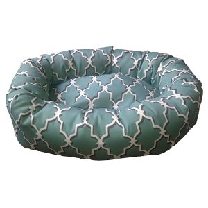 aviva-donut-green-pattern-1200x801
